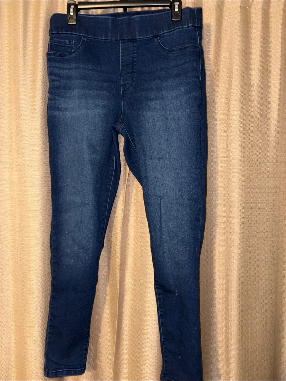 Nine West Pull on Jegging in a size 12